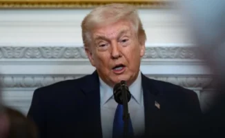 Трамп обещал страховку и военный эскорт в Ормузском проливе