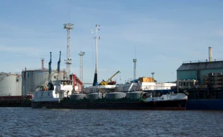 Трамп приостановил санкции на российскую нефть: последствия для глобального рынка до 11 апреля