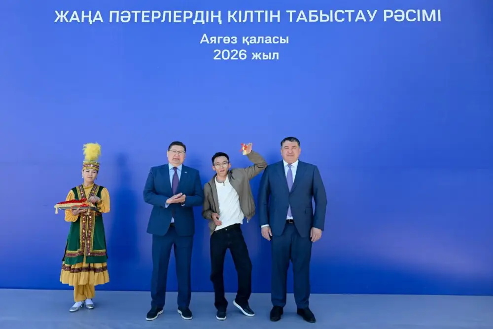 В Аягозском районе 31 семье вручили ключи от квартир (5)