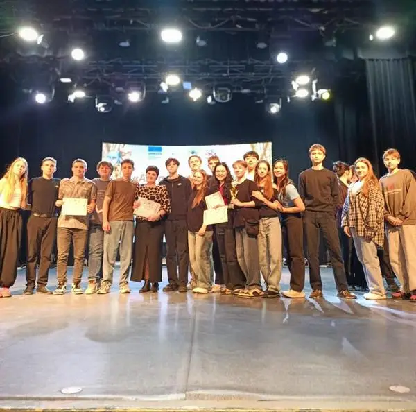 «Обыкновенное чудо»: школьники из Караганды завоевали Гран-при на Международном фестивале детских театров (2)