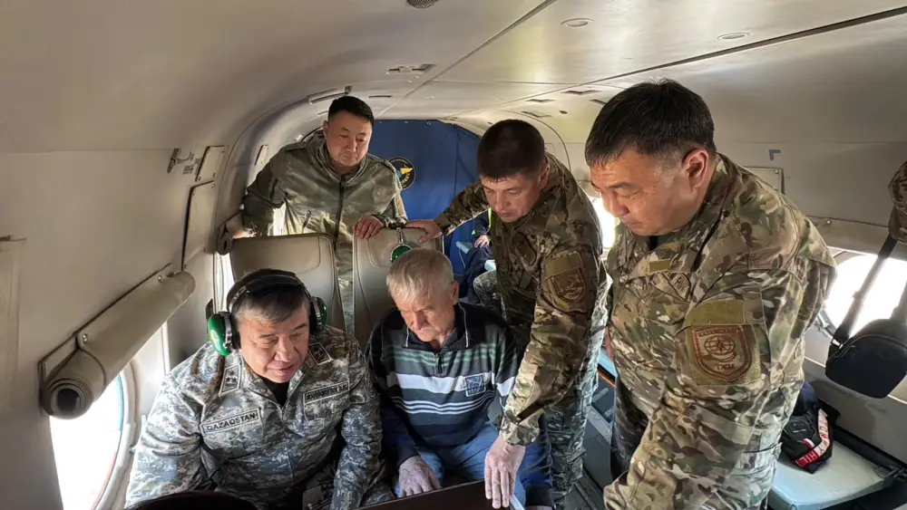 В ВКО провели аэровизуальное обследование паводковой обстановки (3)