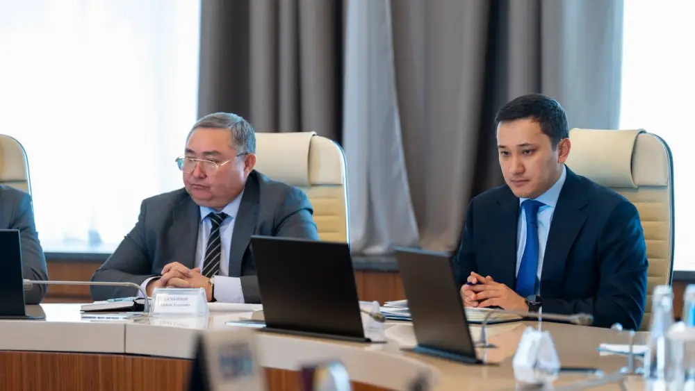 В ВКО в образовании и ЖКХ активно внедряются цифровые технологии (5)