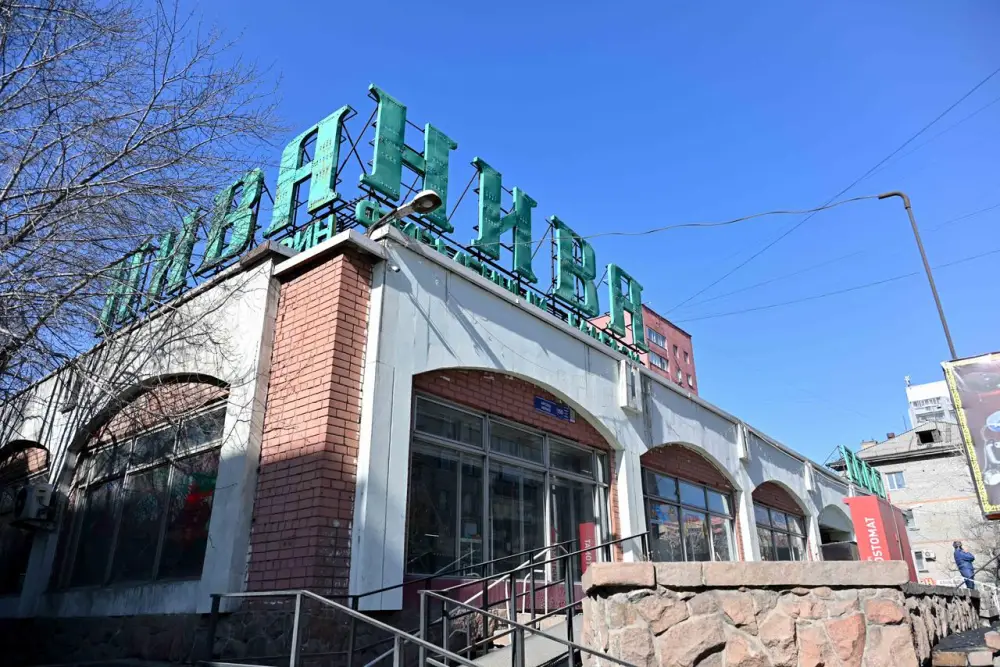 Аким области: «Объекты торговли, обслуживающие население, должны соответствовать современным требованиям» (2)