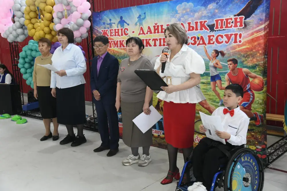 «Таза Қазақстан»: спортивный праздник для особенных детей провели в столичной школе (8)