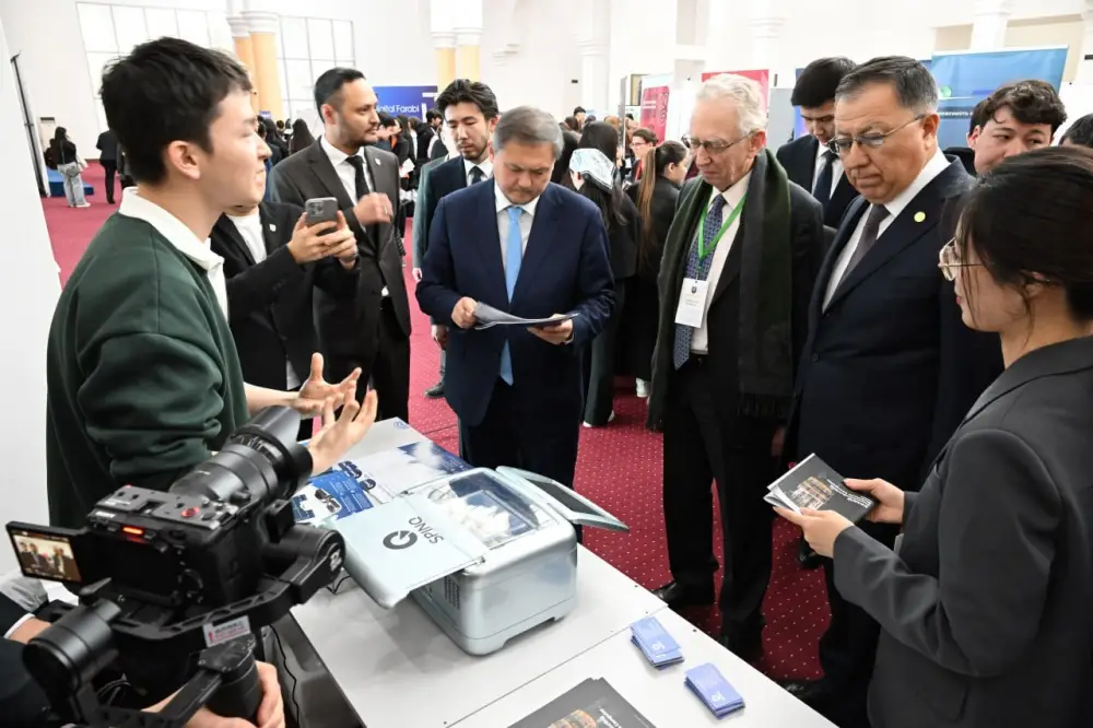 Форум «Digital Farabi» объединил науку и технологии (3)