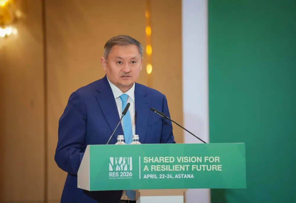 КАЗАХСТАН ПРЕДСТАВИЛ ПОДХОД К ИНТЕГРАЦИИ НАУКИ И ИИ ДЛЯ РЕШЕНИЯ КЛИМАТИЧЕСКИХ ВЫЗОВОВ НА РЕГИОНАЛЬНОМ ЭКОЛОГИЧЕСКОМ САММИТЕ (3)