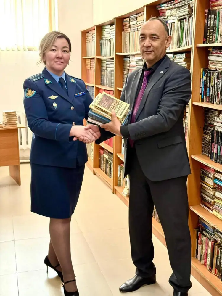 Правозащитный институт передал художественную литературу в учреждения уголовно-исполнительной системы (2)