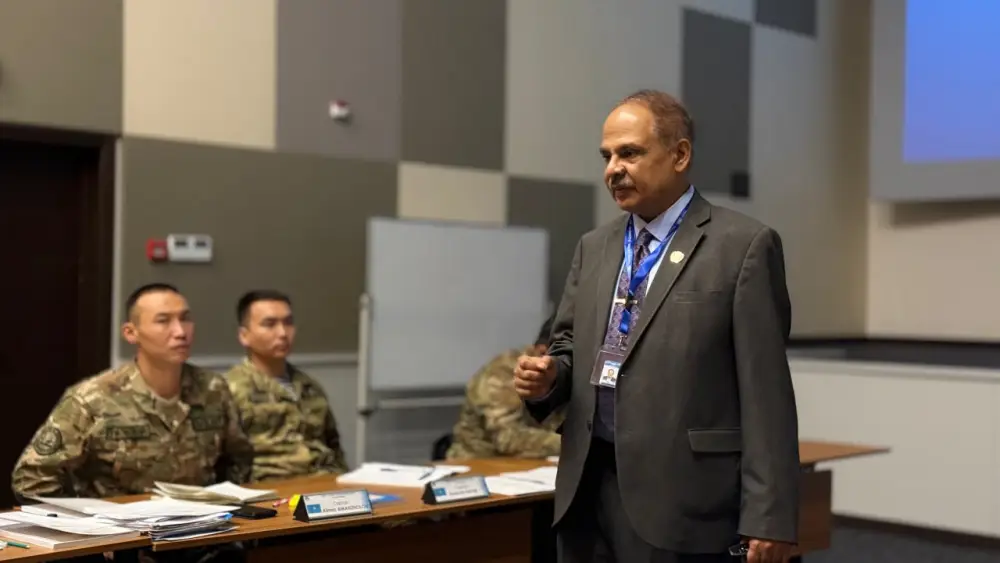 Военнослужащие освоили алгоритмы работы штабных офицеров миротворческих миссий (2)