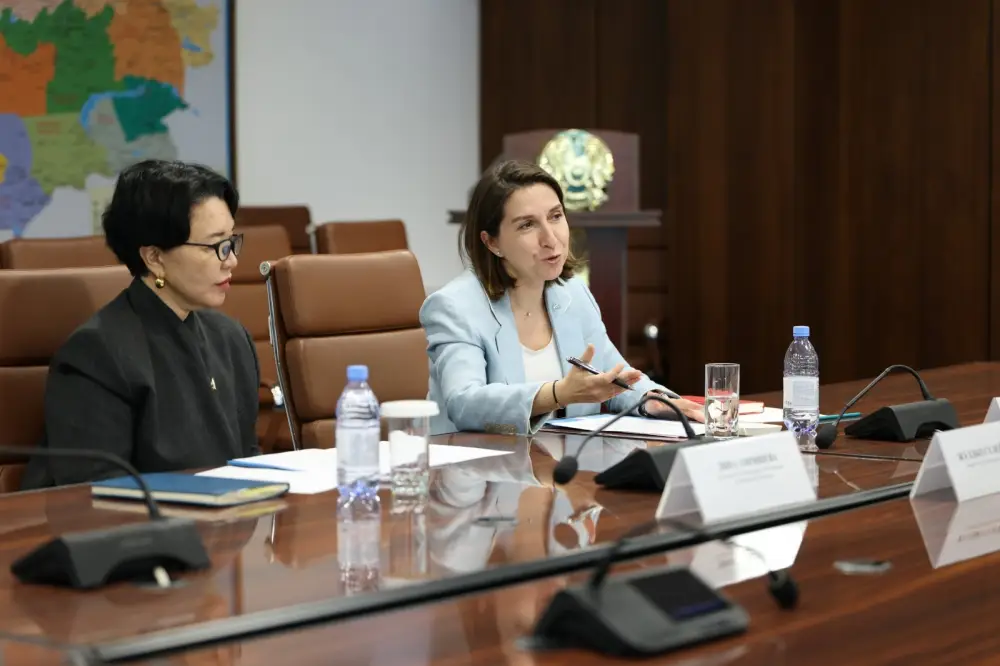 Министерство просвещения определило приоритеты сотрудничества с международной организацией (4)