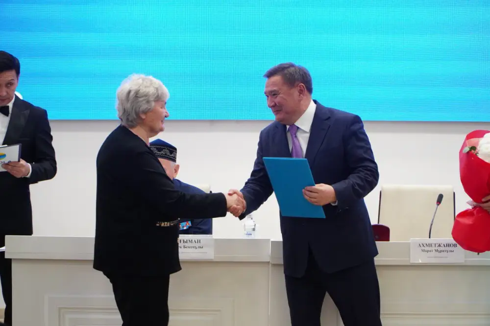 Более 100 делегатов приняли участие в XI конференции совета ветеранов Акмолинской области (5)