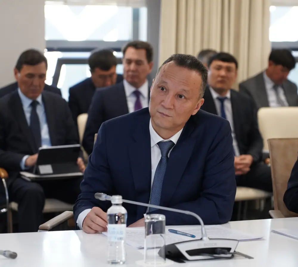 ТУРКЕСТАН: РАССМОТРЕНЫ ПУТИ СОВЕРШЕНСТВОВАНИЯ БОРЬБЫ С КОРРУПЦИЕЙ (4)