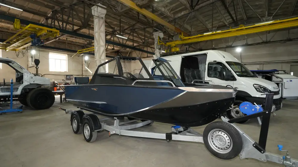 Глава МЧС ознакомился с развитием промышленного производства в Павлодаре (10)