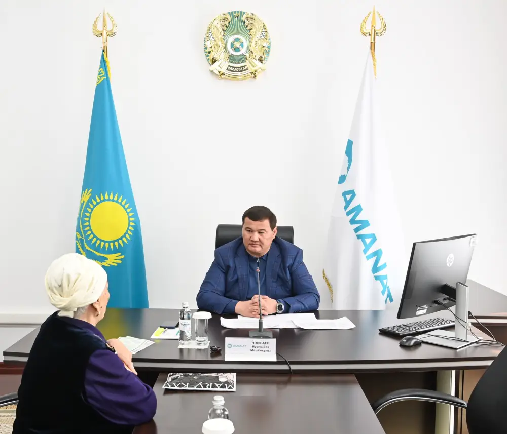 Глава региона провел прием граждан по личным вопросам (6)