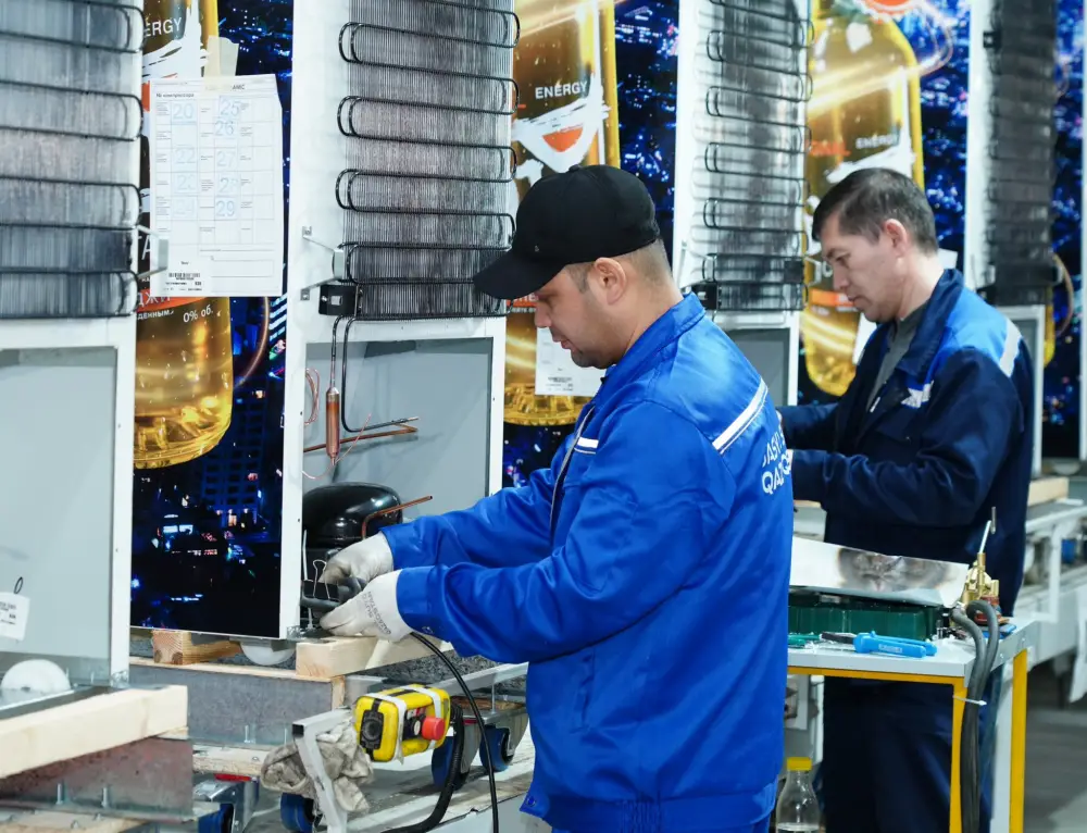 В ТУРКЕСТАНСКОЙ ОБЛАСТИ РАСШИРЯТ ЗАВОД ПО ПРОИЗВОДСТВУ ХОЛОДИЛЬНИКОВ: МОЩНОСТЬ ДОСТИГНЕТ 50 ТЫСЯЧ ЕДИНИЦ В ГОД (8)