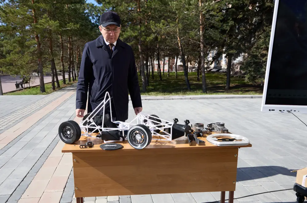 Студенты Baitursynuly University разработали гоночный болид (3)