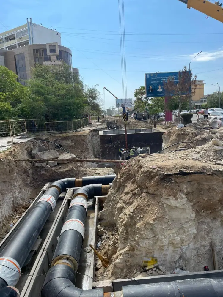 9 марафонских дистанций: в Казахстане обновят 377 км теплосетей (2)