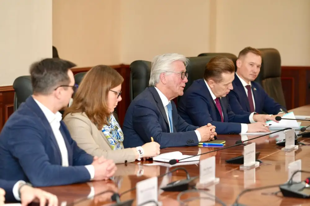 Казахстан предложил Air Products участие в развитии нефтегазохимии и углехимии (5)