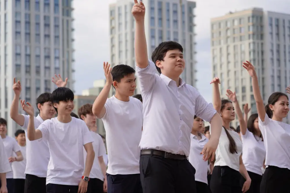 В организациях образования Астаны проходят воспитательные мероприятия (9)