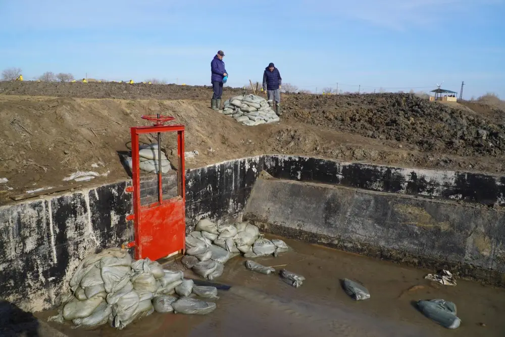Угроза паводков в Атбасарском районе миновала (7)