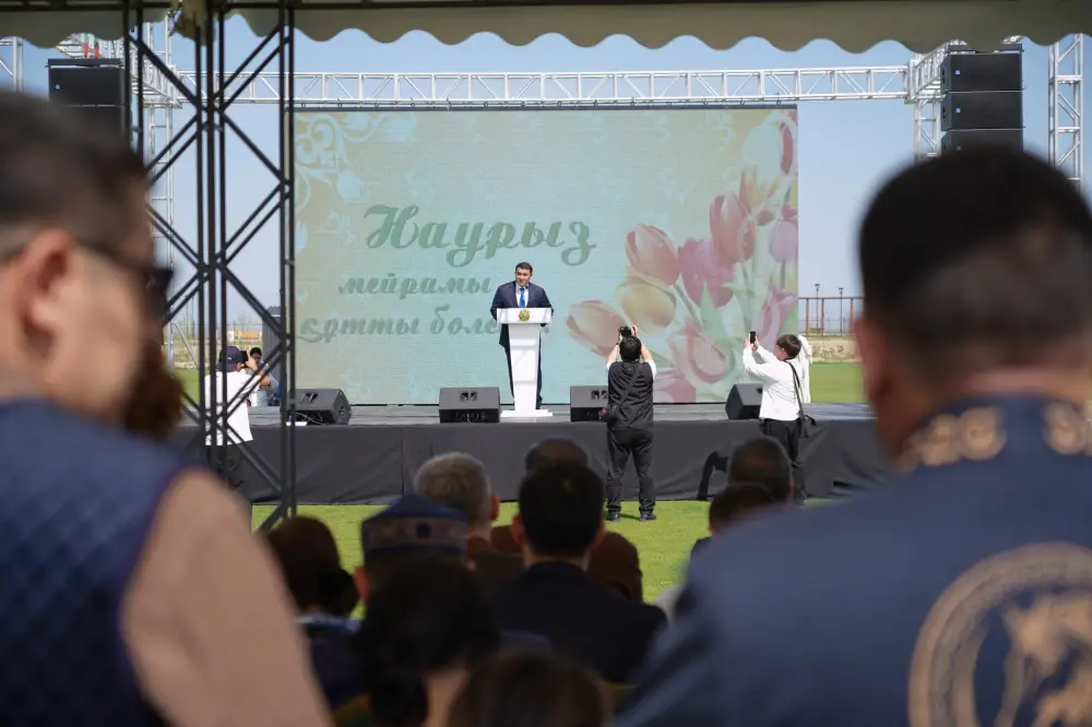 ТОО “ОҢТҮСТІК ЖАРЫҚ ТРАНЗИТ” ОТМЕТИЛО НАУРЫЗ В ТУРКЕСТАНЕ (4)