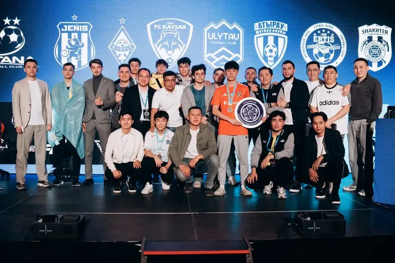 Киберфутбол: карагандинец представит страну на eChampions League в Англии (9)