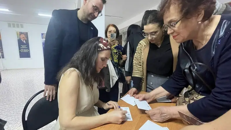 Музыка без границ: французская пианистка покорила Караганду (8)