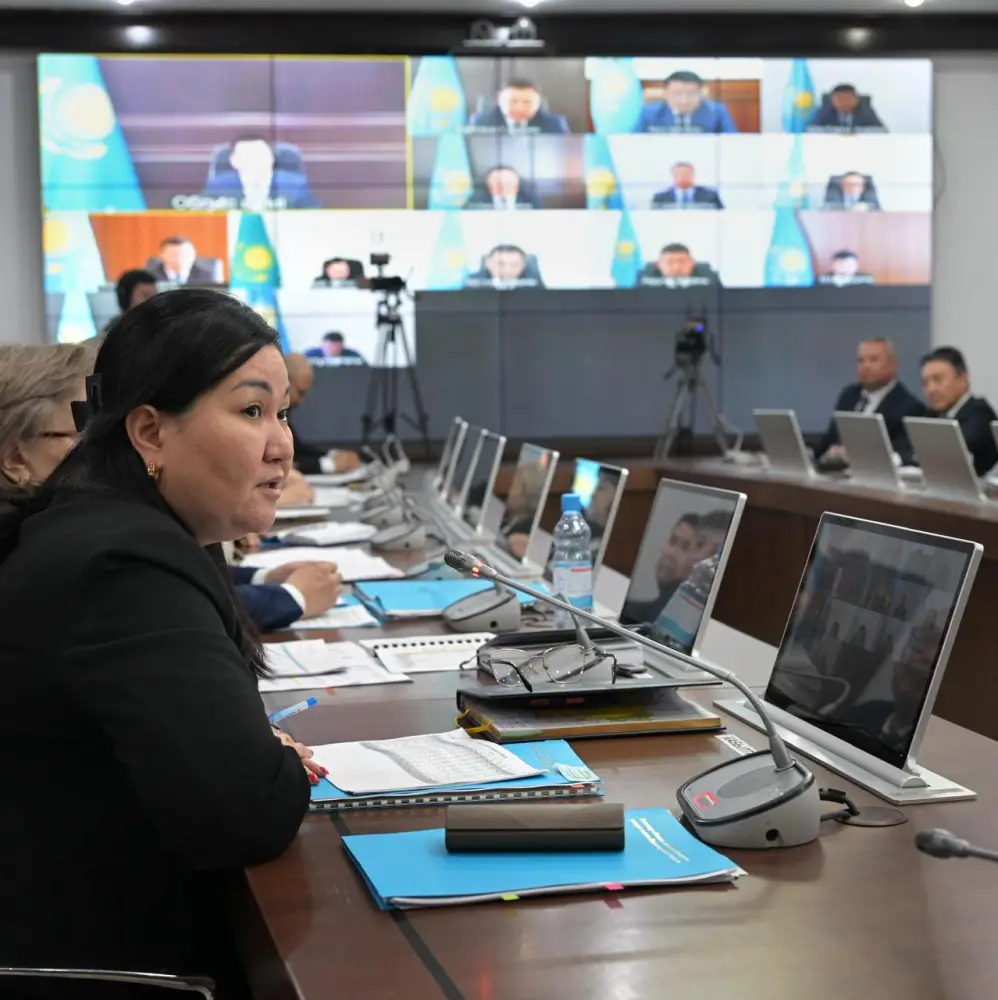 Сегодня на аппаратном совещании в акимате области рассмотрели готовность региона к пожароопасному периоду, а также алгоритмы распределения жилья очередникам через Отбасы банк (6)