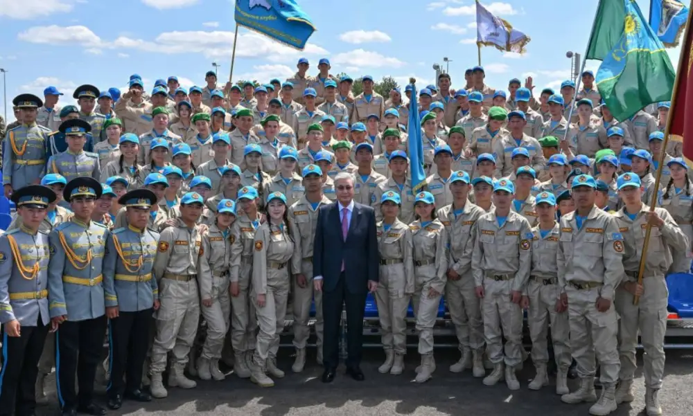 73 военно-патриотических класса "Жас бүркіт" функционируют под шефством Нацгвардии (4)