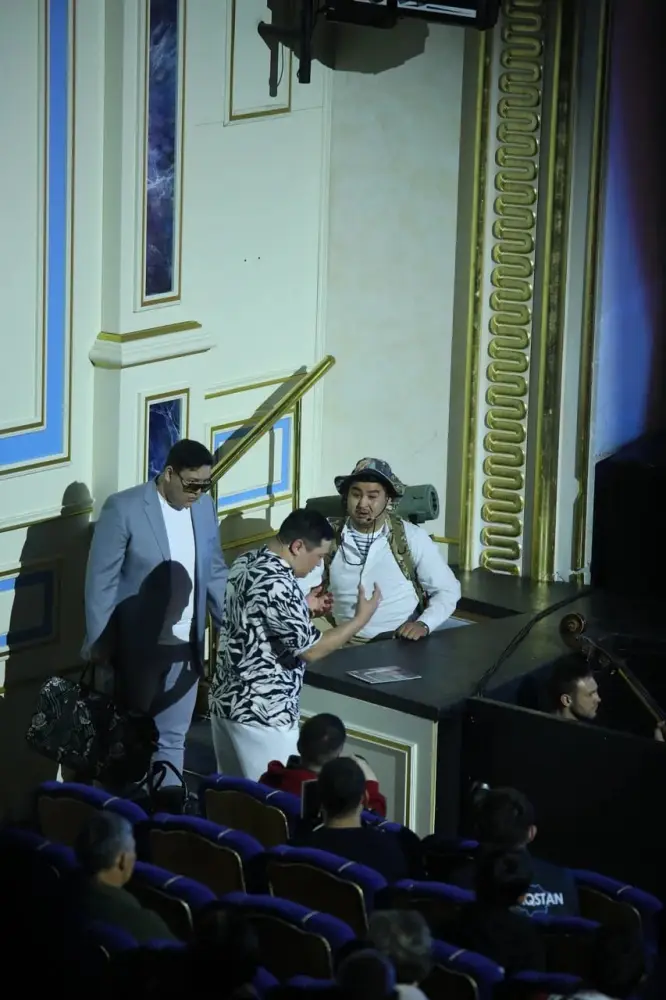 Триумф в Астане: впервые областной театр оперетты представил мюзикл «Mamma Mia!» (9)