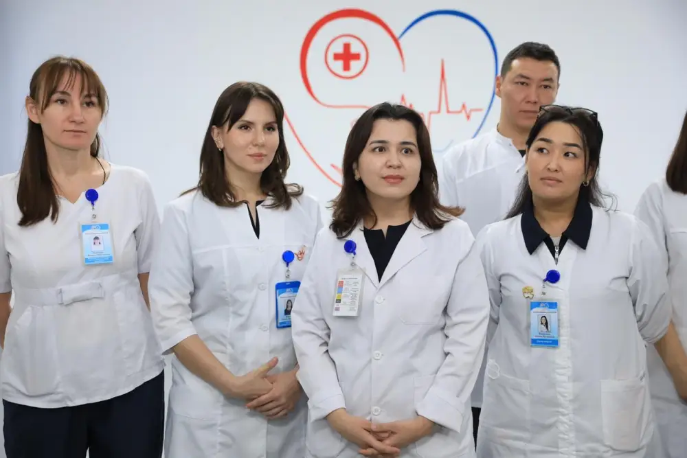 В Мартукской районной больнице сегодня выполняются сложные лапароскопические операции (4)