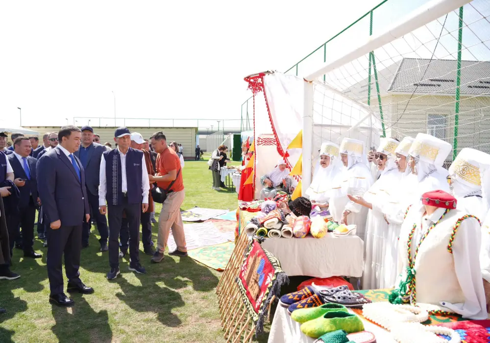 ТОО “ОҢТҮСТІК ЖАРЫҚ ТРАНЗИТ” ОТМЕТИЛО НАУРЫЗ В ТУРКЕСТАНЕ (9)