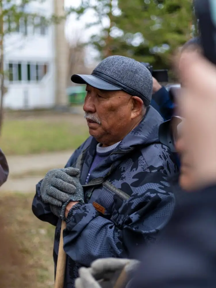 Аким ВКО поздравил работников ЖКХ с профессиональным праздником (2)