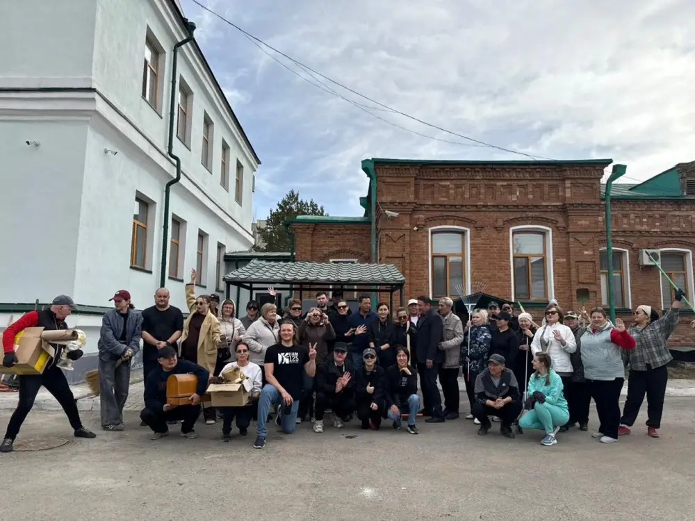 Театры Астаны приняли активное участие в акции «Таза Қазақстан» (6)