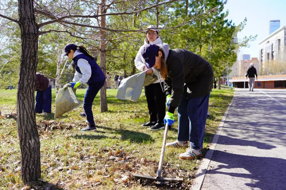 «Таза Қазақстан»: 5000 строителей столицы продолжают участие в общенациональной инициативе (8)