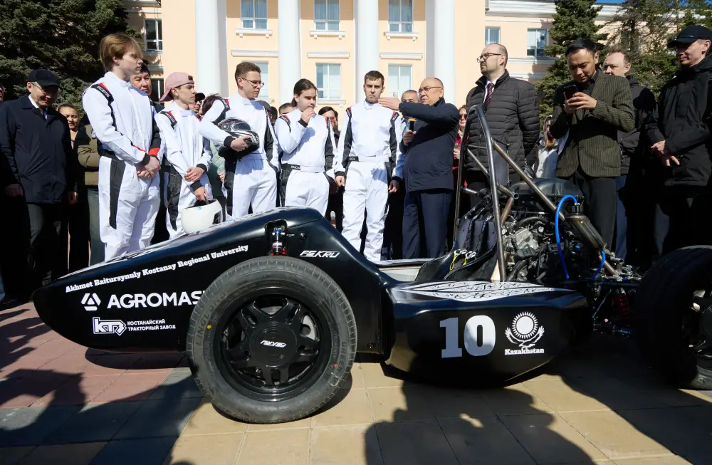 Студенты Baitursynuly University разработали гоночный болид (10)
