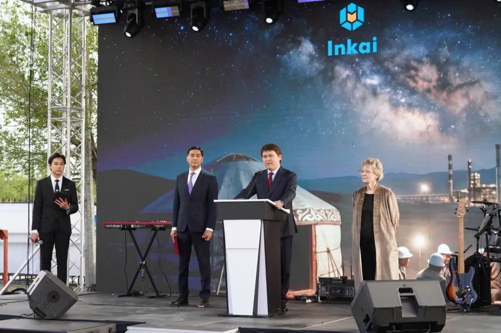 НУРАЛХАН КУШЕРОВ ПРИНЯЛ УЧАСТИЕ В ПРАЗДНОВАНИИ 30-ЛЕТИЯ КОМПАНИИ «ИНКАЙ» (9)