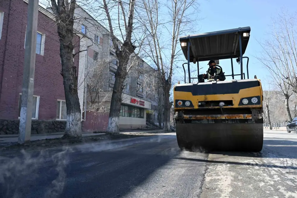 В этом году в Семее будет заасфальтировано 100 улиц (5)