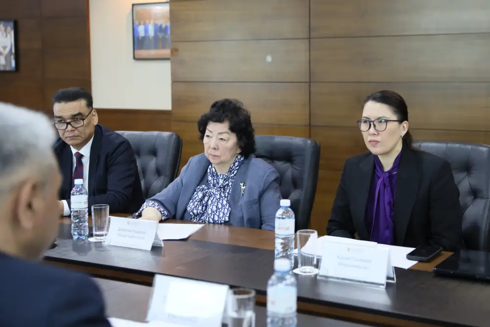 СОВЕЩАНИЕ ПО ВОПРОСАМ РЕАЛИЗАЦИИ ФЛАГМАНСКОЙ НАУЧНОЙ ПРОГРАММЫ В ОБЛАСТИ РЕДКИХ И РЕДКОЗЕМЕЛЬНЫХ МАТЕРИАЛОВ (4)