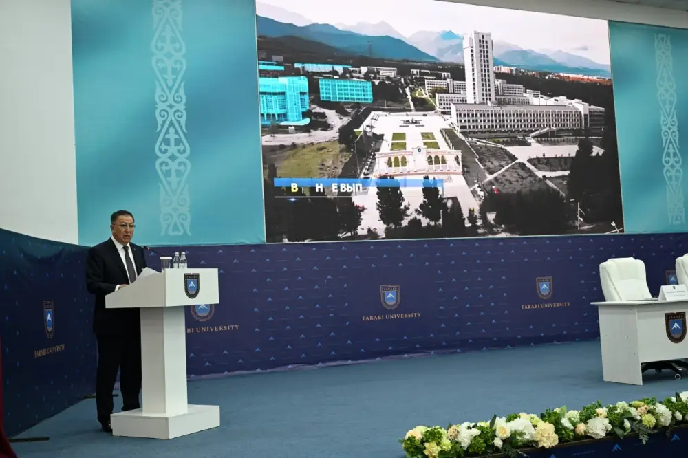 Форум «Digital Farabi» объединил науку и технологии (10)