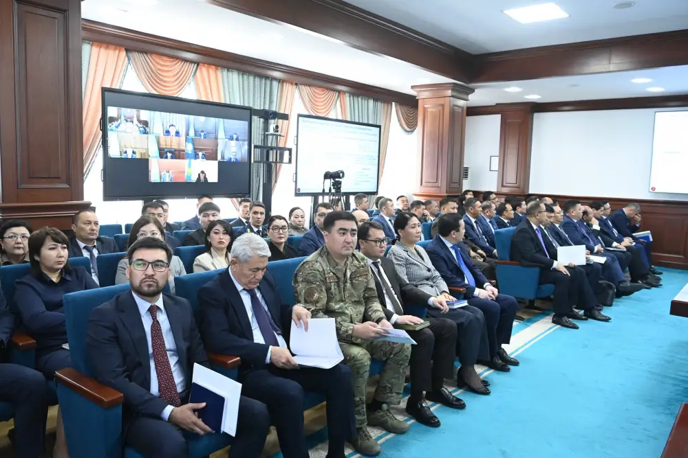 Обсуждался вопрос внедрения инклюзивной политики (4)