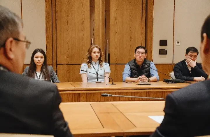 В Астане прошла «Менторская зона» для студентов-геологов (3)