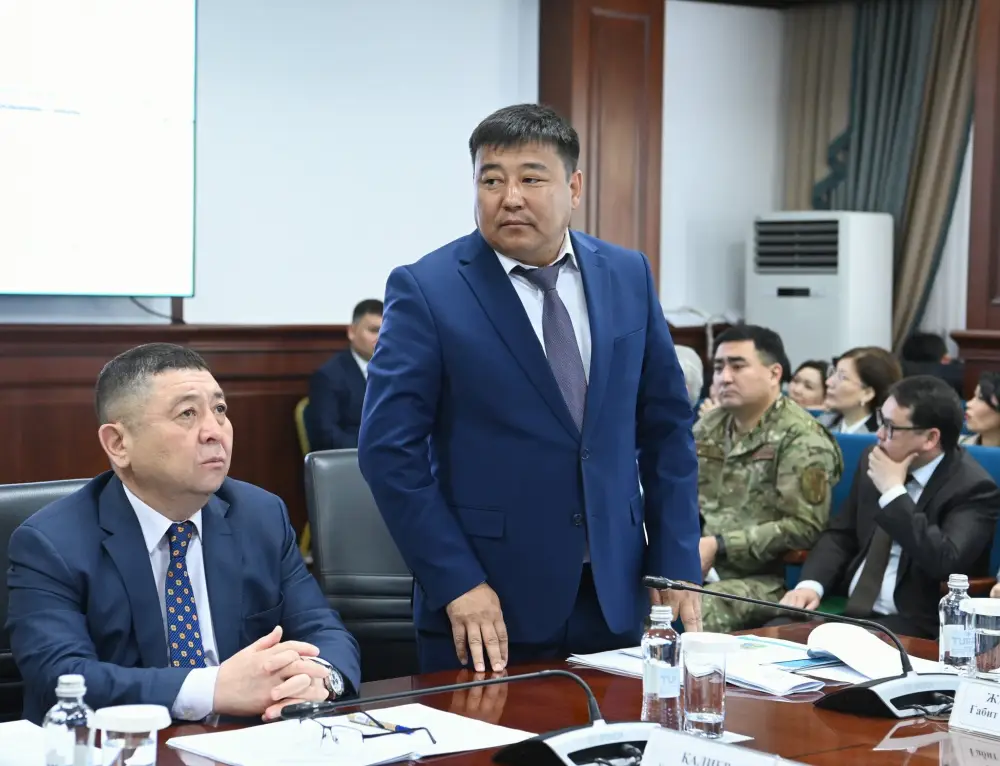 Обсуждался вопрос внедрения инклюзивной политики (3)