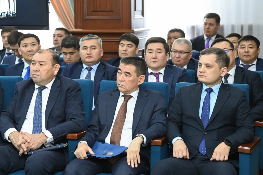 Представлен руководитель Департамента юстиции области (2)