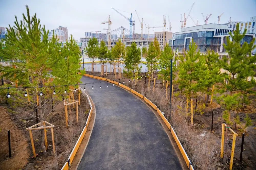 Новые стандарты: застройщики Астаны создают общественные пространства (10)