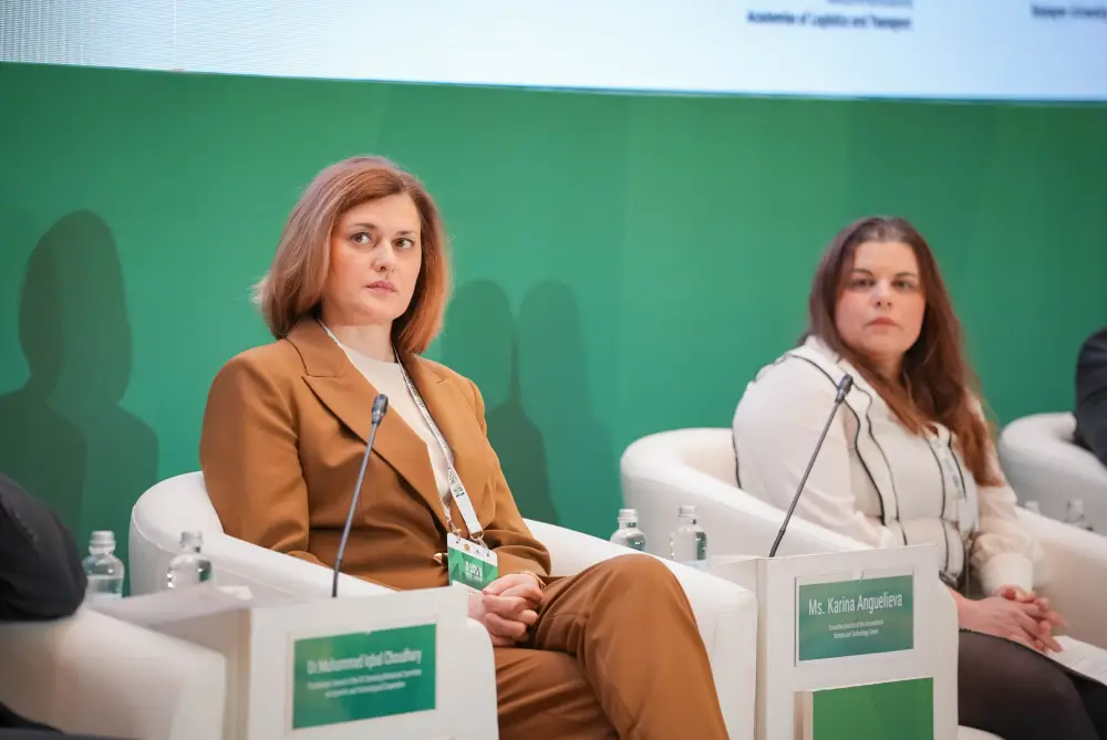 КАЗАХСТАН ПРЕДСТАВИЛ ПОДХОД К ИНТЕГРАЦИИ НАУКИ И ИИ ДЛЯ РЕШЕНИЯ КЛИМАТИЧЕСКИХ ВЫЗОВОВ НА РЕГИОНАЛЬНОМ ЭКОЛОГИЧЕСКОМ САММИТЕ (9)