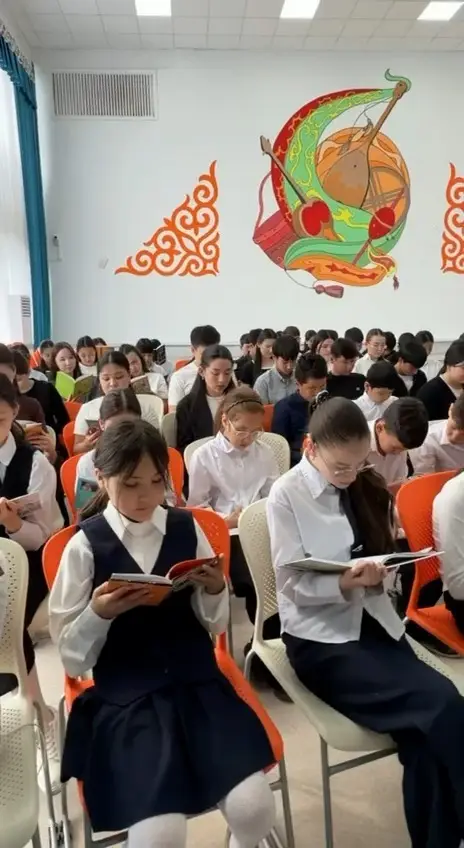 В преддверии Национального дня книги школы Экибастуза перешли на новый формат работы (5)