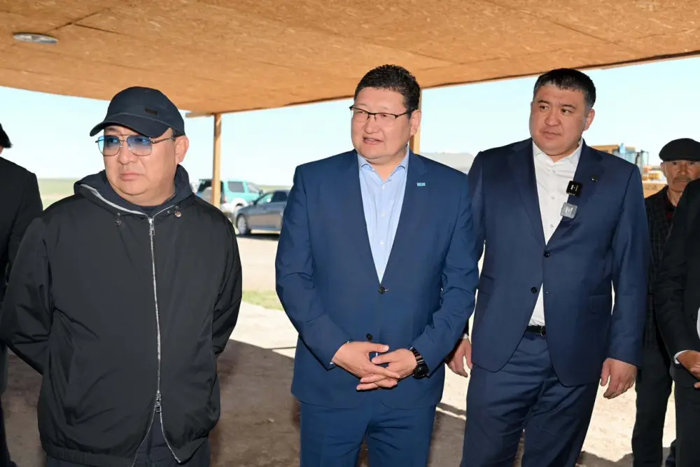 Аким области встретился с жителями отдалённого села Коксала (4)