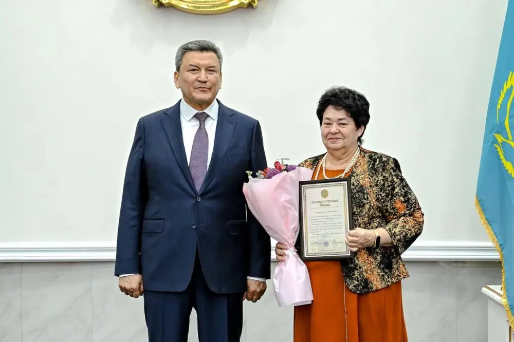 В СКО отметили заслуги общественников, тружеников и молодежи (4)