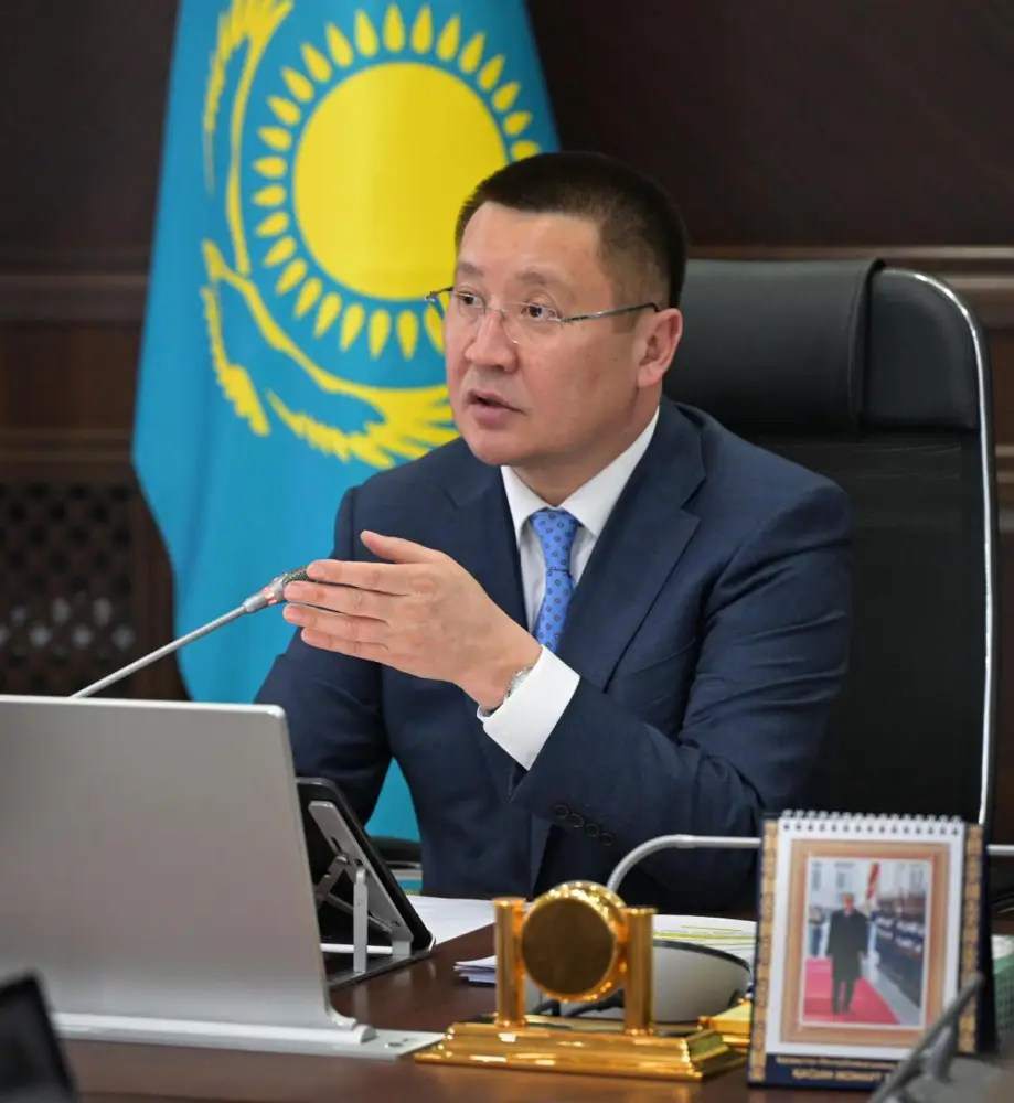 Сегодня на аппаратном совещании в акимате области рассмотрели готовность региона к пожароопасному периоду, а также алгоритмы распределения жилья очередникам через Отбасы банк (4)