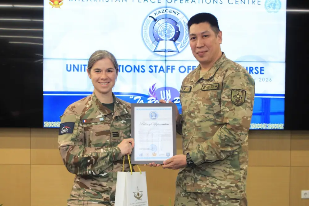 Военнослужащие освоили алгоритмы работы штабных офицеров миротворческих миссий (6)